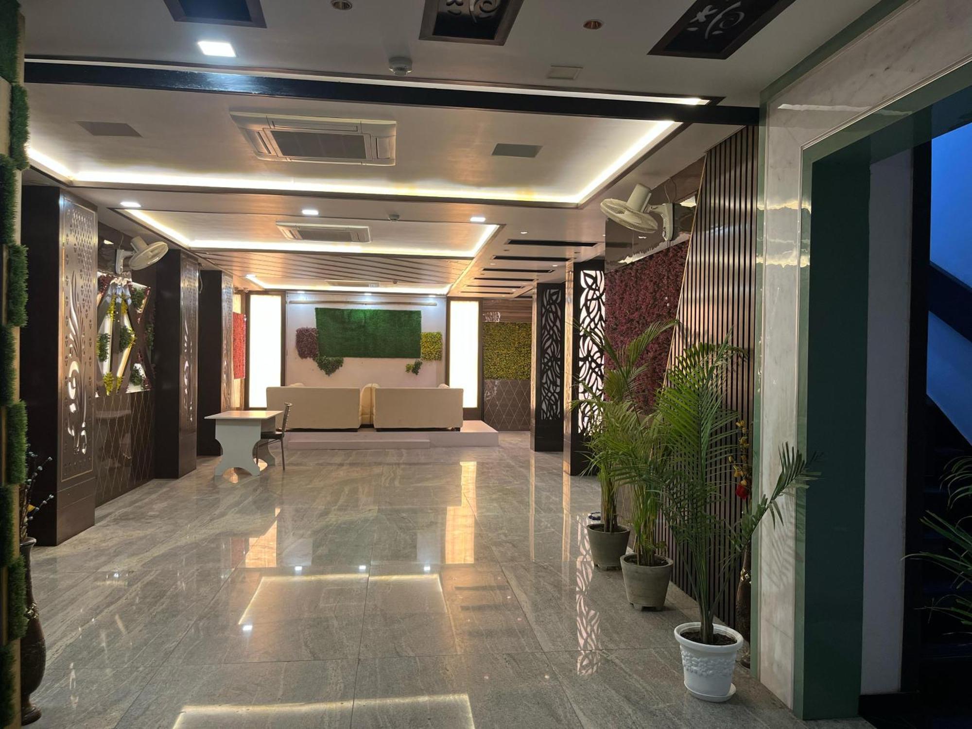 Hotel Mayur Palace Agra  Kültér fotó